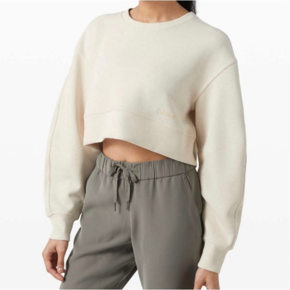 Lululemon Perfectly Oversized Cropped Crew- Softstreme